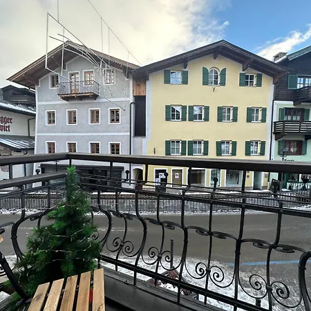 Mantinger- Style - Blick- Tradition 公寓 *