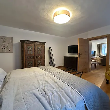 Mantinger- Style - Blick- Tradition 基茨比厄尔