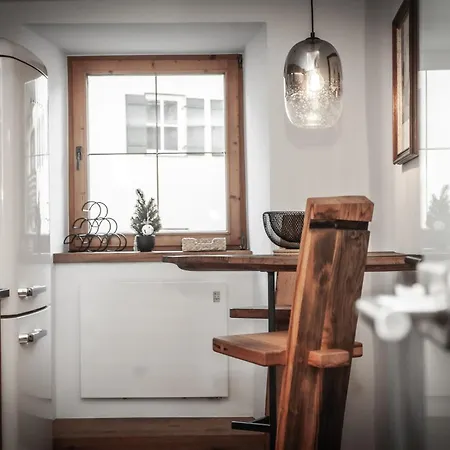 Mantinger- Style - Blick- Tradition 公寓