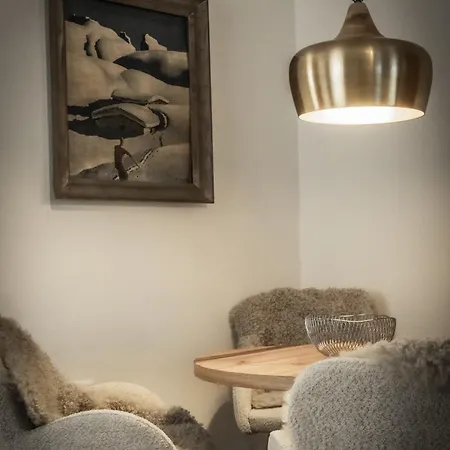 Mantinger- Style - Blick- Tradition 基茨比厄尔