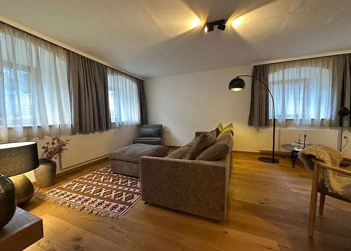 Mantinger- Style - Blick- Tradition