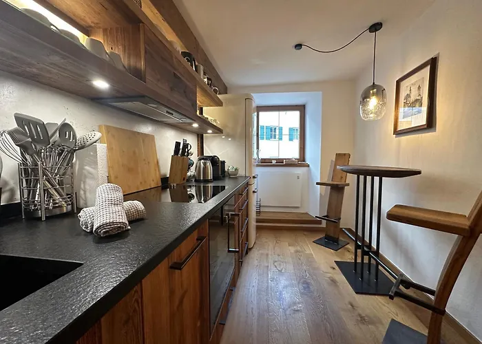 Mantinger- Style - Blick- Tradition Kitzbühel